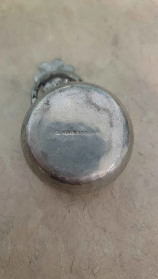 RUSSIAN SERGEI NEKRASSOFF VINTAGE / ANTIQUE PEWTER BOWL / PRIMITIVE PORRINGER - Image 3 of 3
