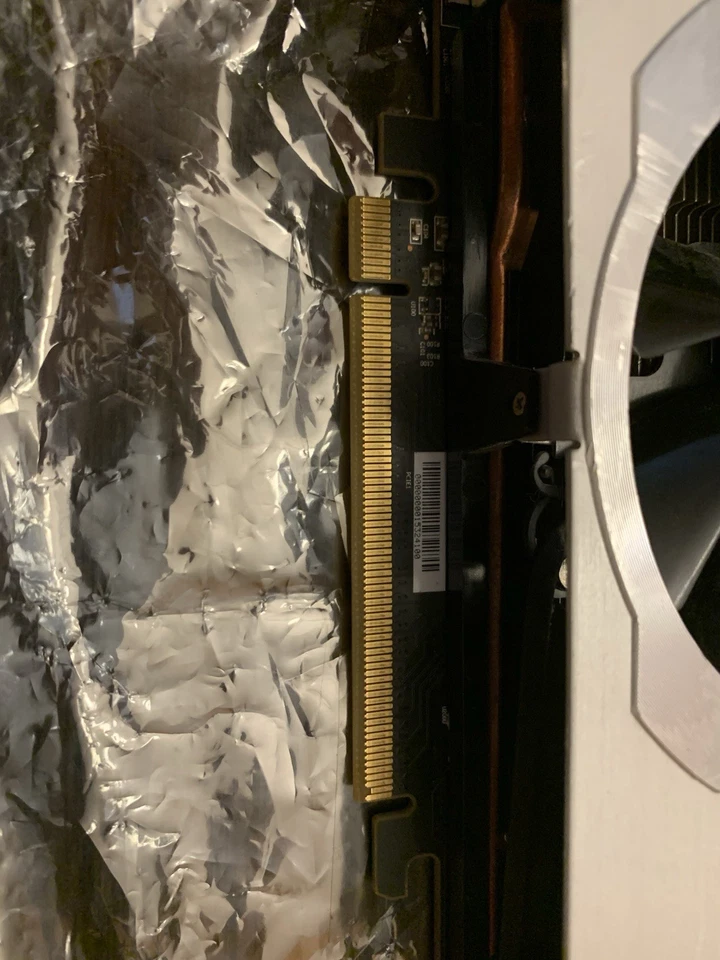 XFX Radeon 7970 3GB DDR5 Ghost Double D GPU PCI-E 3.0 Gaming GPU - Image 4 of 4