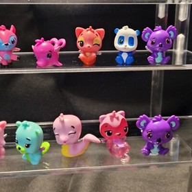 CUTE LOT OF 21 HATCHIMALS COLLEGGTIBLES COLLECTIBLES MINIATURE SERIES FIGURES
