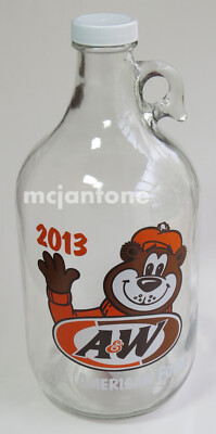 USED A&W Restaurant 2013 ROOTY BEAR GLASS JUG Drink HEAVY Root