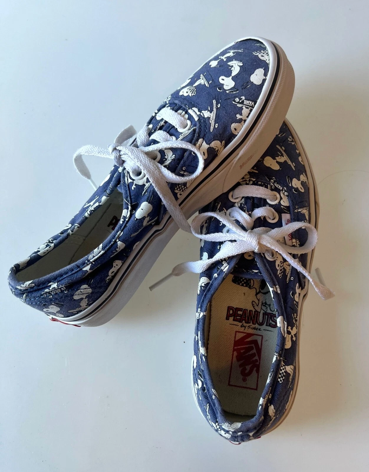 Pattinaggio VANS per bambini autentico Peanuts Snoopy taglia 2.0