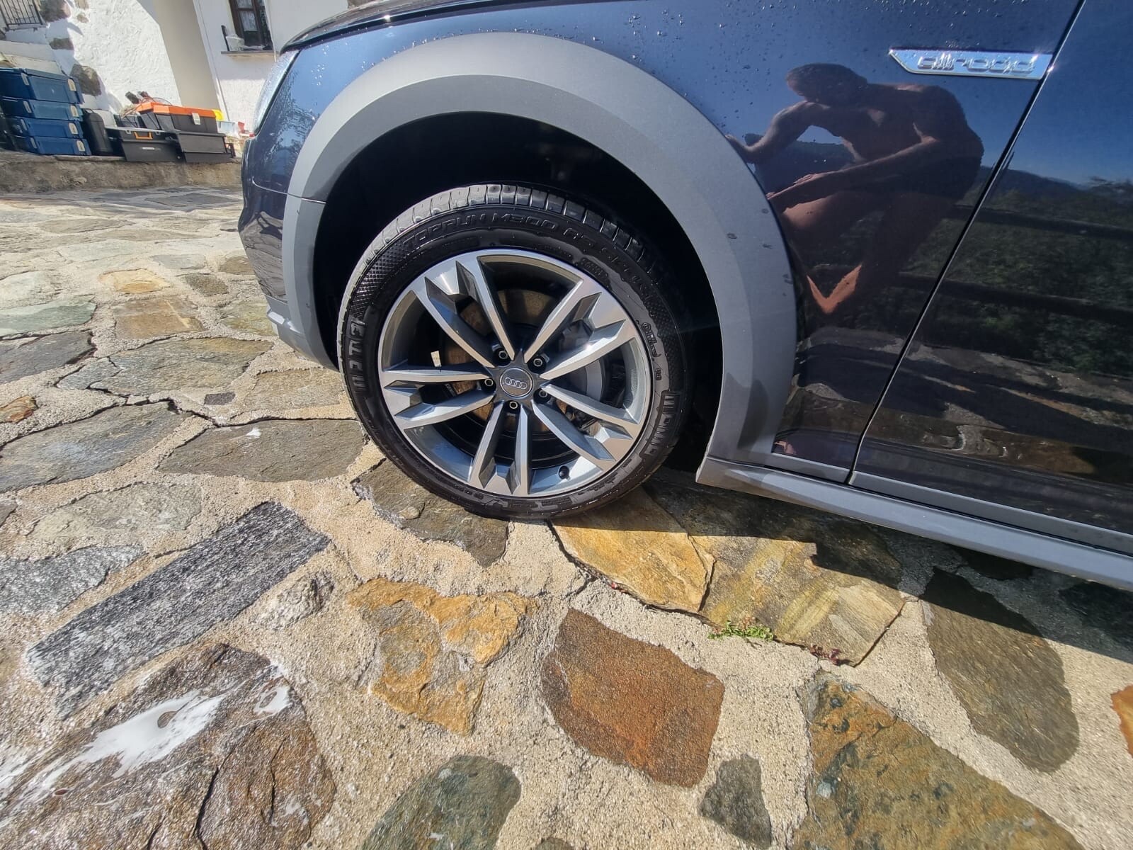 audi a4 allroad 3.0TDI anno:2018. 115.000km se interessati TEL +39