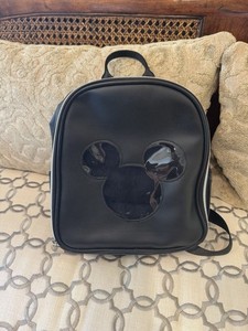 Mickey Mouse Icon Flair Messenger Backpack Pin Trading Collector ~RARE Disney Mickey Icon Flair Pin Trading Backpack Messenger Bag  main image 2