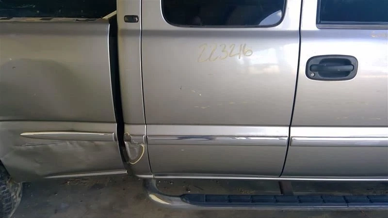 (LOCAL PICKUP ONLY) Passenger Front Door Classic Style Fits 99-07 SIERRA 1500 PI Foto 4 de 4