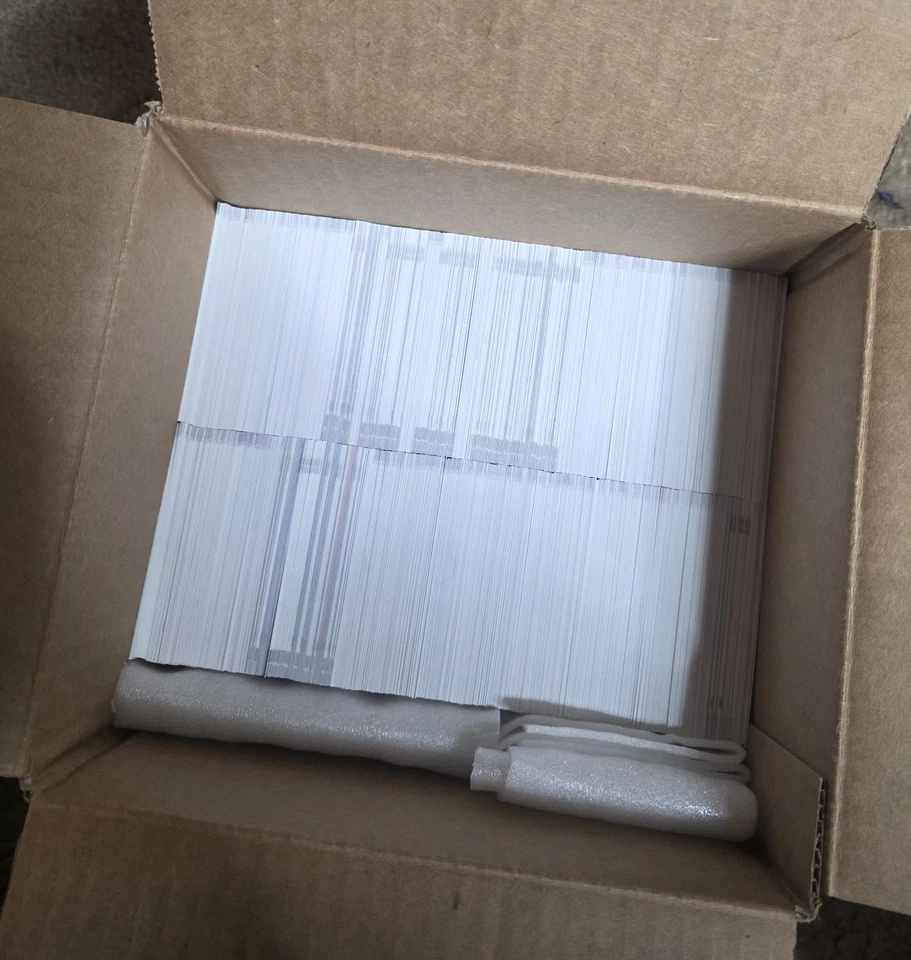 2025-26 Topps Basketball Bulk Lot, 2500+ Base Cards, ~400 Rookies, Vets, 11 Lbs - Image 3 of 4