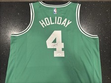 Jrue Holiday Rookie Cards and Autograph Memorabilia Guide 70