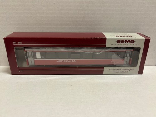 BEMO H0m B 2432 Personenwagen 2.Kl Rhätische Bahn RhB Bernin Exp. 3240 107 | Condition: Neu