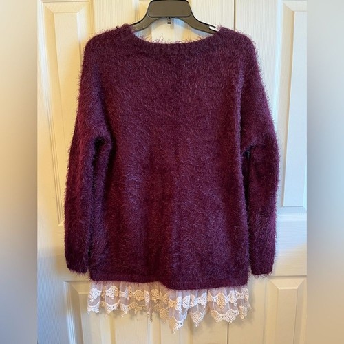 Maglione boho Altar'D State Plum viola fuzzy morbido ciglia orlo pizzo taglia S usato in ottime condizioni - Foto 3 di 8