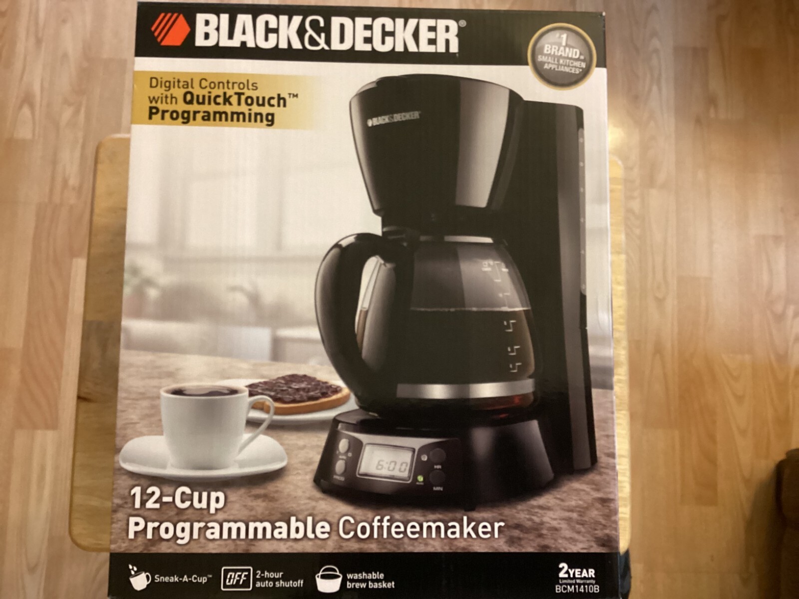 Black & Decker 12 Cup Programmable Coffeemaker (Model BCM1410B, new)