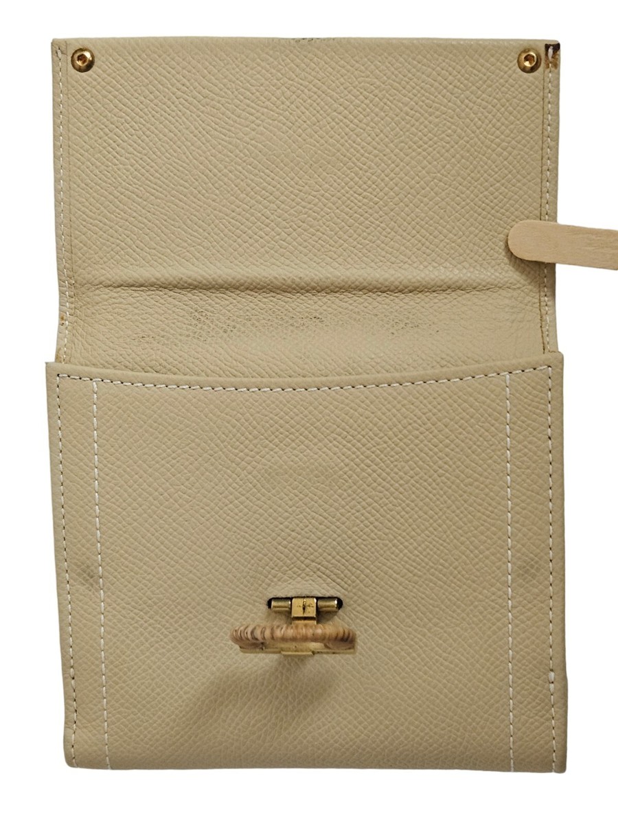 財布・小物その他 Ferragamo GANCINI TRIFOLD WALLET Vintage Ferragamo Gancini Beige Trifold Wallet | eBay