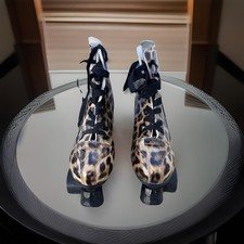 XUDREZ Double-Row Roller Skates Unisex Leopard Leather High-top Sz 39 Woman