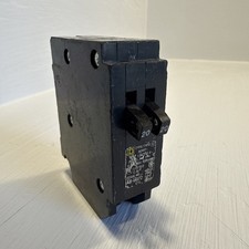 Square D HOMT2020 Tandem Breaker 20/20 Amp 1 Pole 120/240V 20A 1P Twin YELLOW 