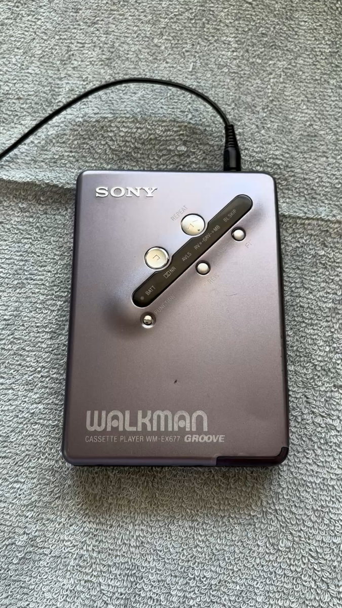 No Import Fees Fully Working SONY WM-EX677 Cassette Player Walkman