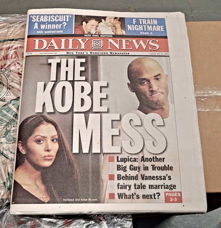 Kobe Bryant Tiger Woods Jolie  ZJones Celia Cruz  Diddy Ny Daily News 7/20/03 