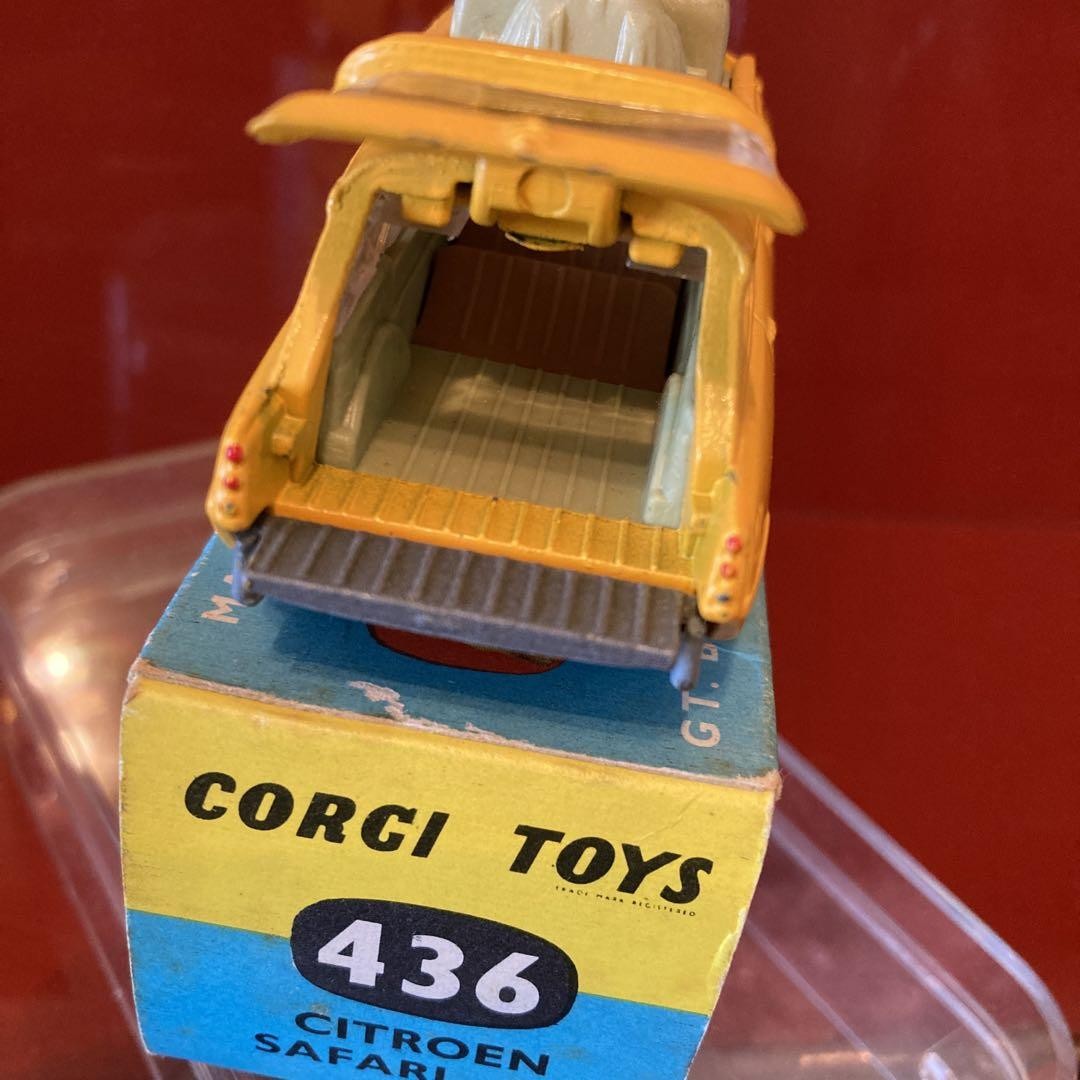 corgi NO436シトロエン　サファリI D19 1963年製 Citroën ID19 Safari (436) – Corgi Model Club USA