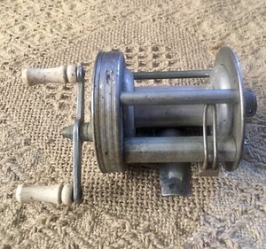 Ocean City No. 1800 Vintage Baitcasting Fishing Reel, Made In Philadelphia USA