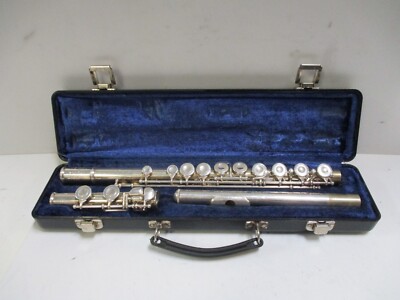 BUNDY II BY THE SELMER COMPANY U.S.A