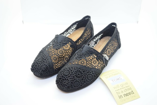 toms black moroccan crochet women's classics