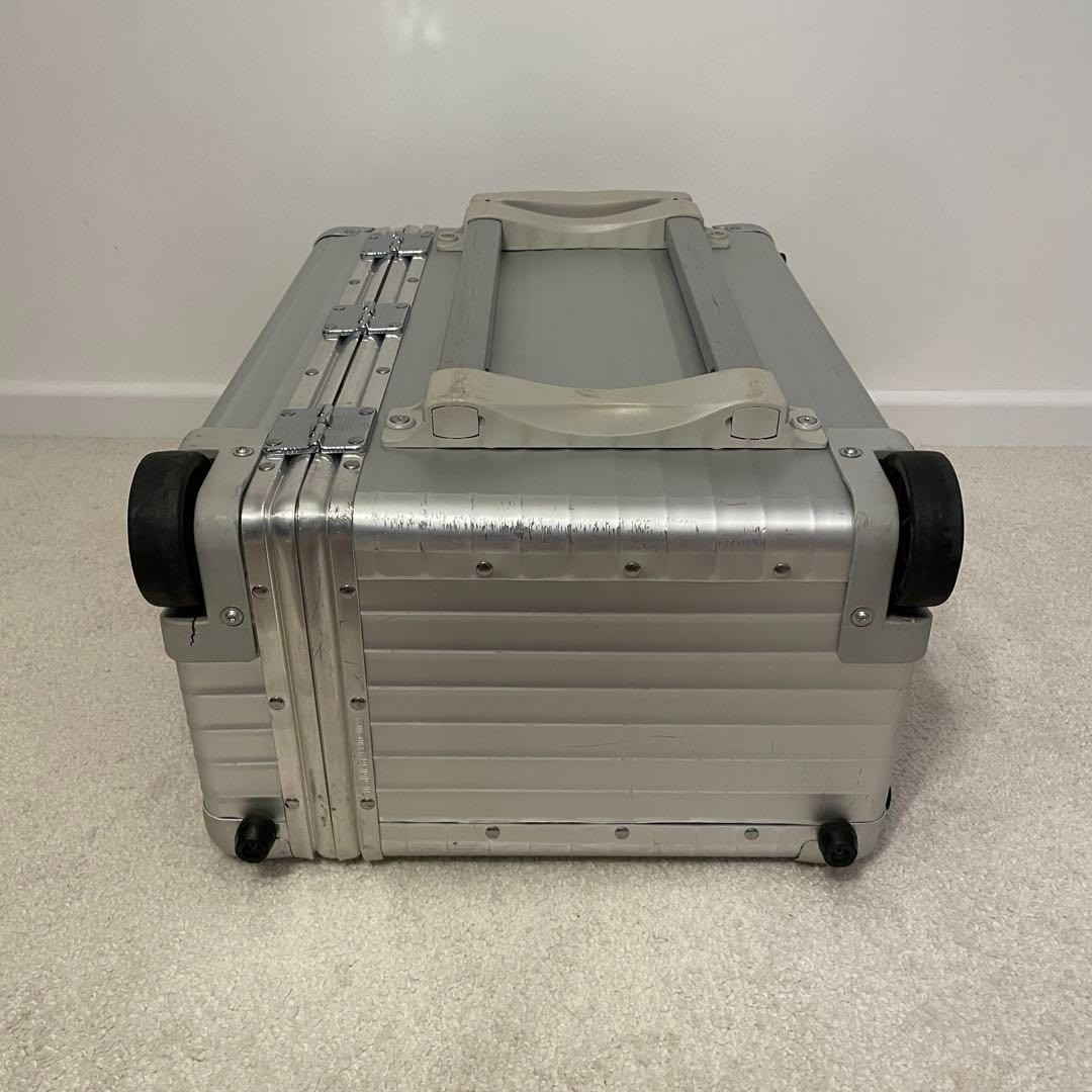 Rimowa Topas Vertical Pilot Case 42L Silver 950.51 | eBay