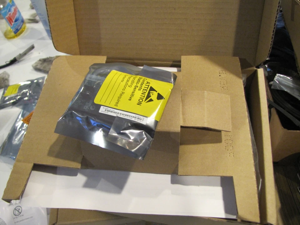 IBM Emulex 46M6140 8Gb Fibre Channel Expansion Card CIOv for BladeCenter - Image 4 of 4