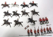 LOT VINTAGE BRITAIN THE ROYAL CANADIAN Mounties MOUNTED POLICE SOLDIERS