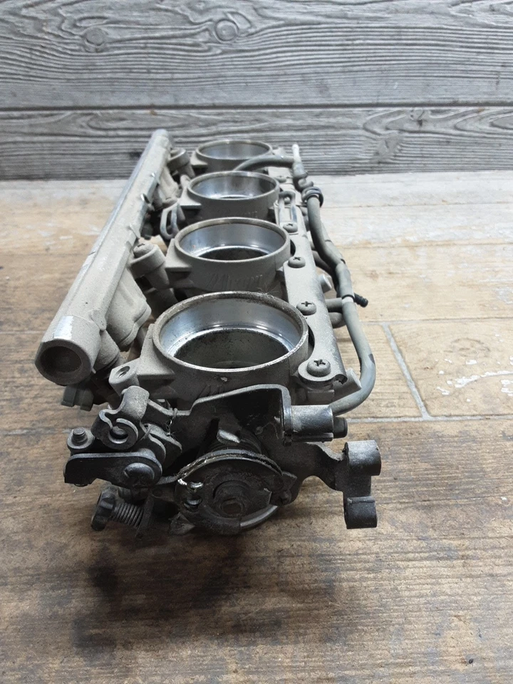 Inyectores de carrocería de acelerador Kawasaki ZX-12R 2000 00-01 Foto 3 de 4