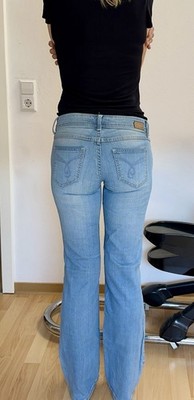 Mavi Damen Jeans Bootcut Blau helle Waschung Denim Five-Pocket W29 L32