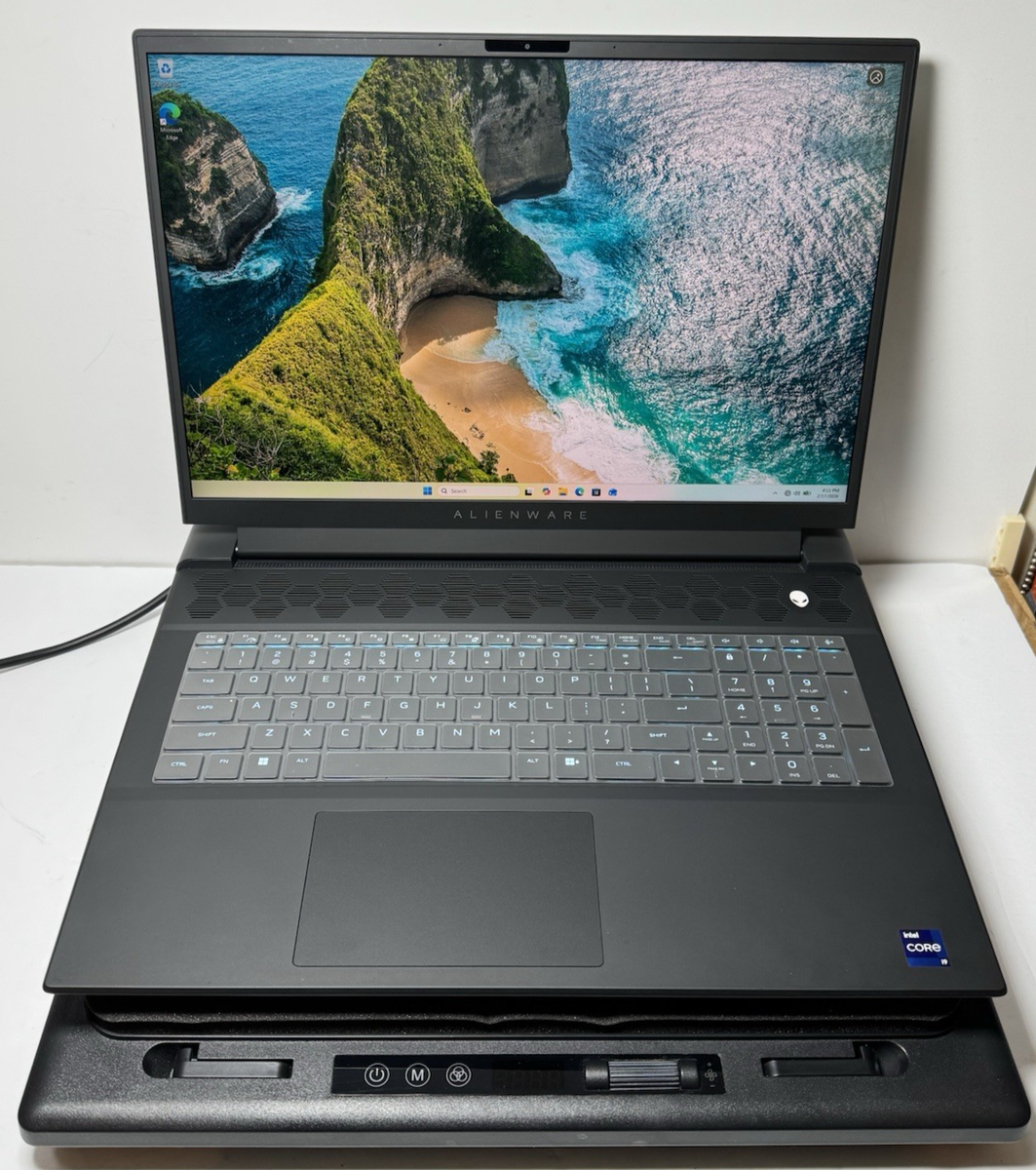 Alienware M18 R2 18