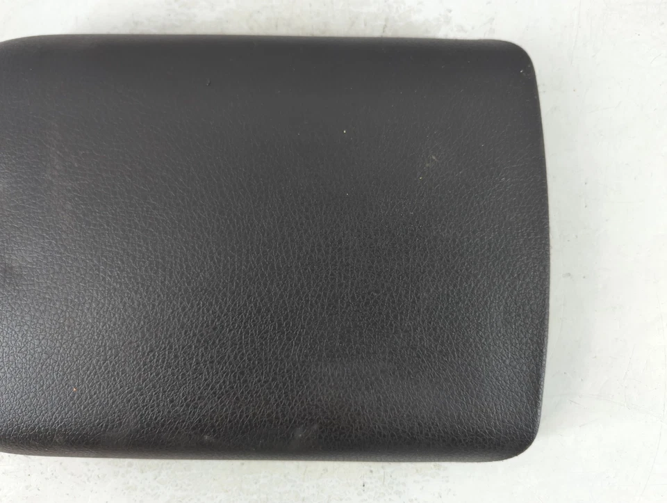2005-2006 Ford Mustang Center Console Armrest Cover Lid Black ZFKLY - Image 3 of 4