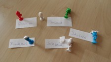 13 STIKEEZ FIGUREN LIDL FUSSBALL/OBST /FROSCH /EMOJI NEU! 