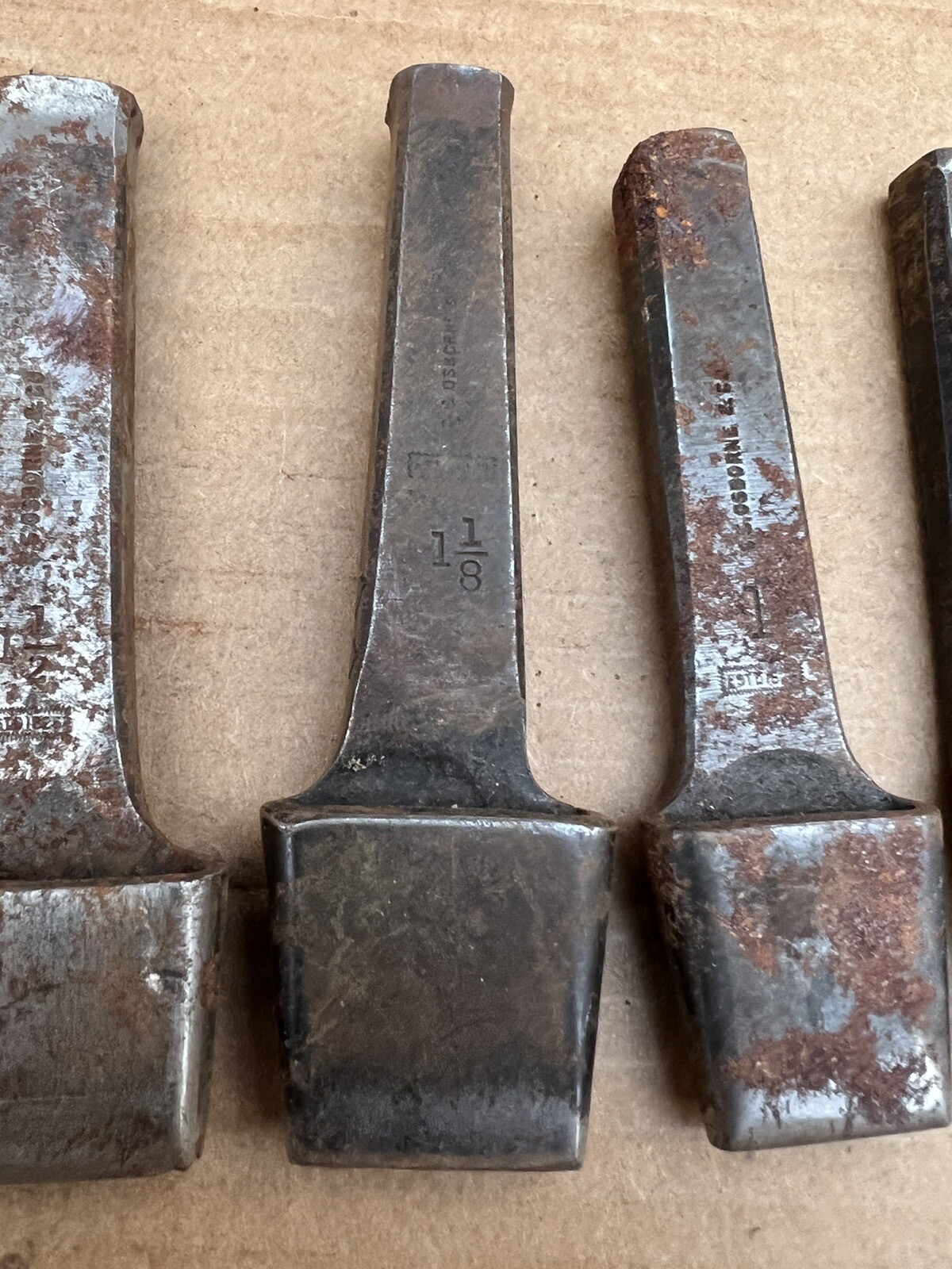 C S Osborne Bag Punch Set 1 1/2”, 1 1/4”, 1 1/8”, 1”, 3/4”, 1/2