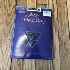 Hanes Fitting Pretty Day Sheer Control Top Sandalfoot Pantyhose 3X Navy Queen