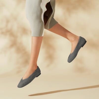 VIVAIA Square-Toe V-Cut Flats (Margot 2.0) Size EUR 35 US 5