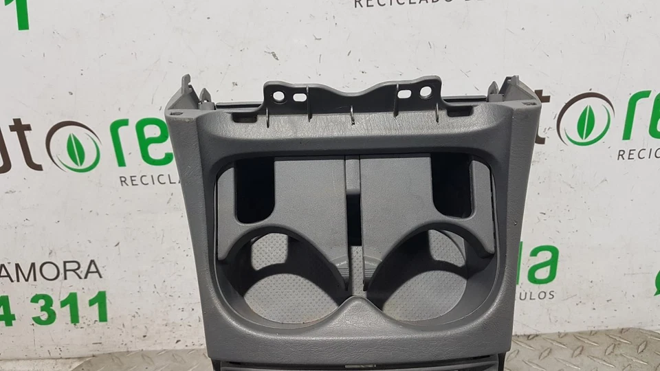 Moldura para TOYOTA RAV4 (A2) 1.8 Luna 2003 266968 - Imagen 4 de 4