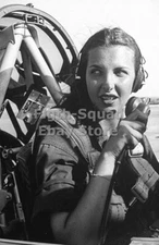 WW2 Picture Photo women wasp pilot 6334