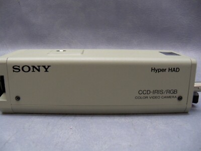 CCD-IRIS/RGB Color Video Camera Sony DXC-151A lens 0.7X HR070-CMT