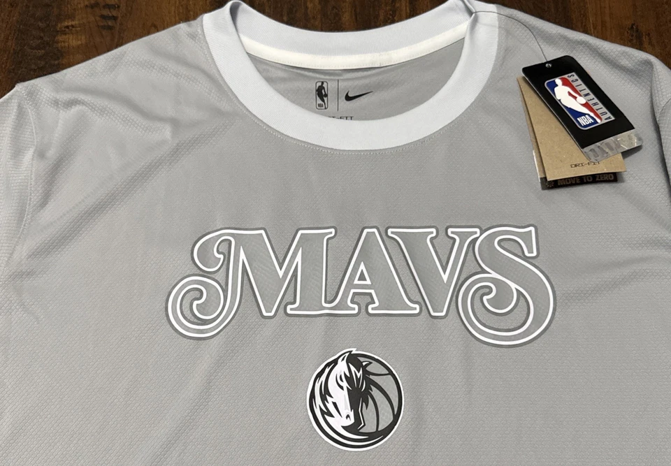 Pullover de calentamiento Dallas Mavericks City Edition XXL NUEVO CON ETIQUETAS para hombre. D5 Foto 4 de 4
