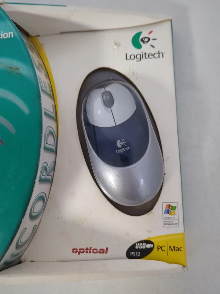 LOGITECH CORDLESS OPTICAL MOUSE 930616-0403 - Image 2 of 4