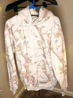 Comfrt Women’s Pullover Hoodie Fleece Camo White/Beige Size Small Pockets