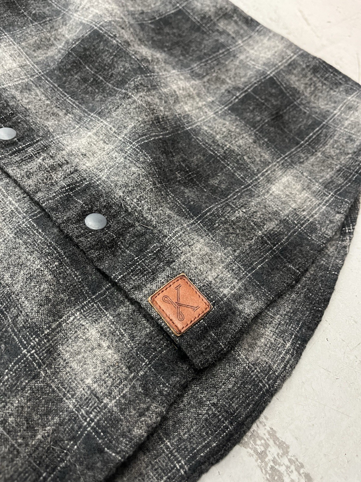 Kitsbow Pendleton Icon Snap Button Flannel Wool S… - image 5