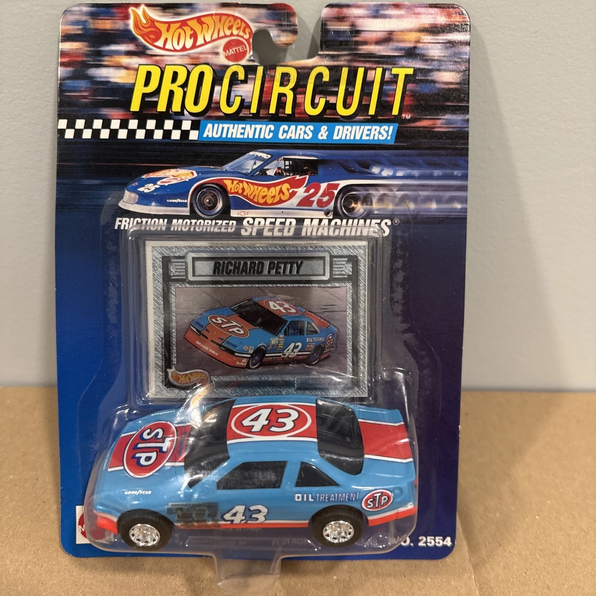 ★ 激レア3台セット! ホットウィール ビンテージレーシング リチャードペティ★ Hot Wheels Diecast Racing Cars Richard Petty 1992 Vehicle Year for
