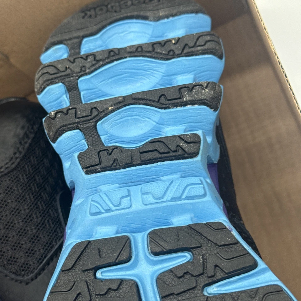 Reebok ZigTech (Zigkick Alpha) Negro/Azul/Violeta/Amarillo (V53713) EE. UU. Niños Talla 3 Foto 3 de 4