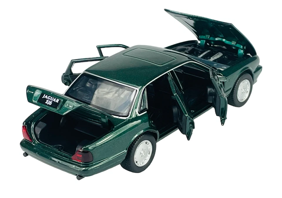 TAYUMO JAGUAR XJ6 GREEN 1:32 DIE CAST METAL MODEL NEW IN BOX - Image 4 of 4