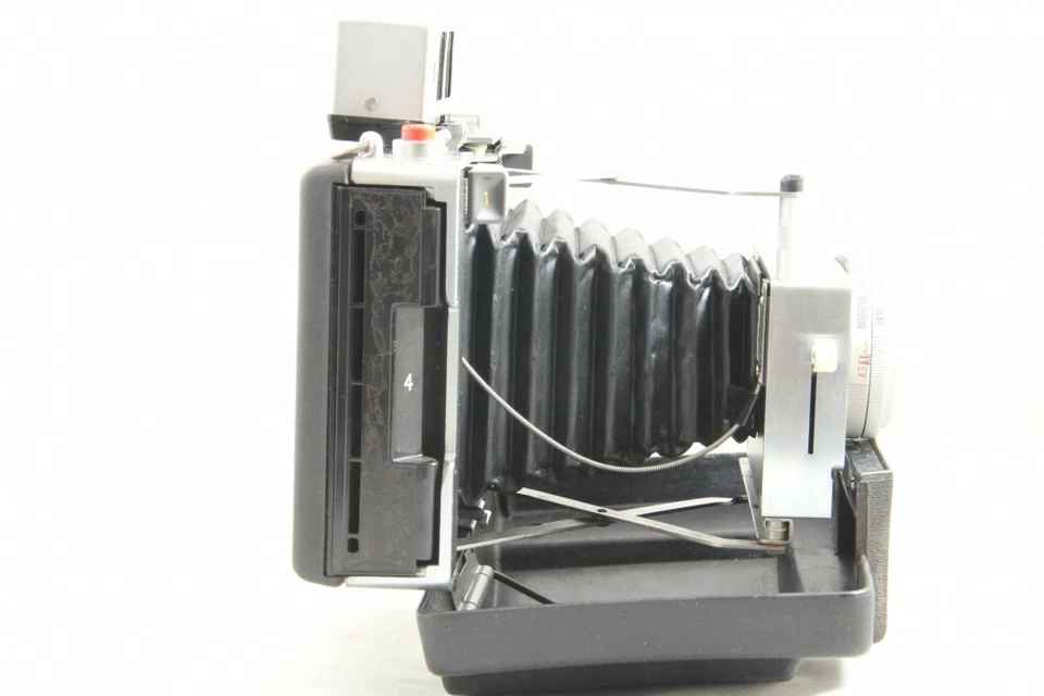 Polaroid 180 Camera w/ Tominon 114mm f4.5 Lens [READ] #3396 - Image 4 of 4