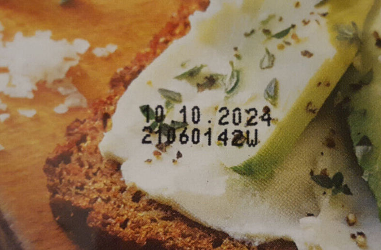 DEUTSCHE KUCHE Whole Rye Bread Authentic Imported German 2 Pack 17.6 oz