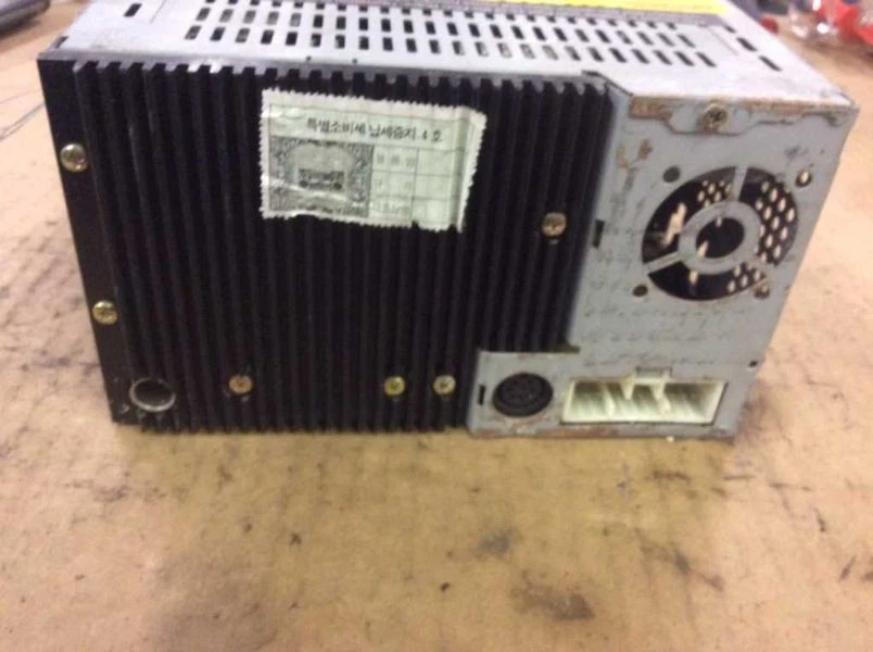 AM / FM / CD / Cassette Tuner AKD-0636JA Fit 98 99 00 01 02 Daewoo Nubira - Image 3 of 4