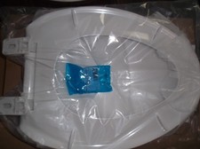 AMERICAN STANDARD SLOW CLOSE TOILET SEATS 5503AOOB.020 - NEW BOX OF 2