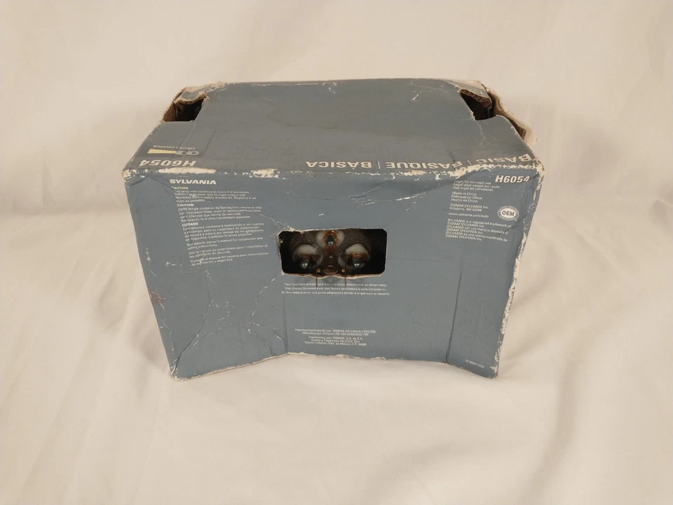 Lámpara de cabeza halógena Sylvania H6054 haz alto/bajo - nueva en caja Foto 2 de 3