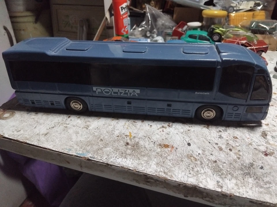 Old Cars Autobus Iveco Euroclass Polizia 1/43 - Immagine 4 di 4