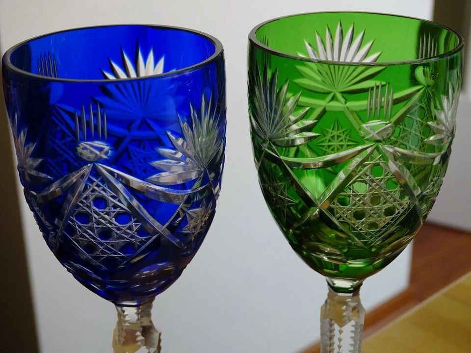 2 ANCIENS GRANDS VERRES A VIN DE COULEUR ROEMER PIERRERIES ht 21,5 cm bleu vert - Photo 2/4